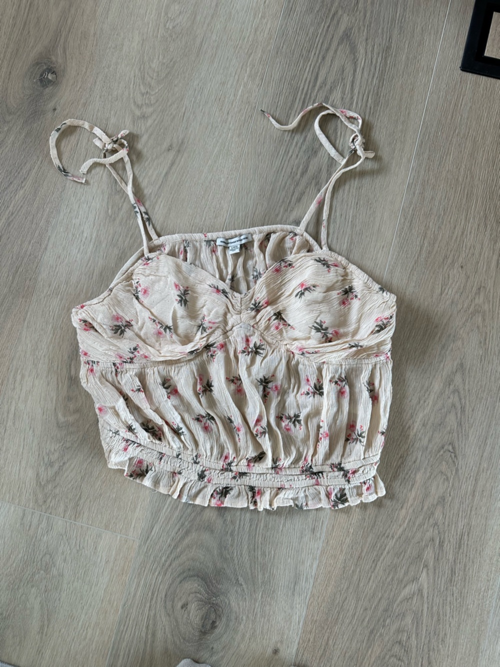 American Eagle Outfitters Cream Crop Top with Pink Floral Print